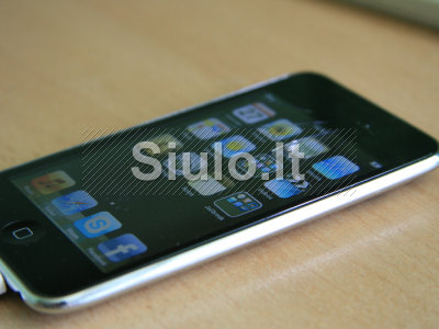 Apple  Ipod Touch on Apple Ipod Touch 8gb   Siulo Lt